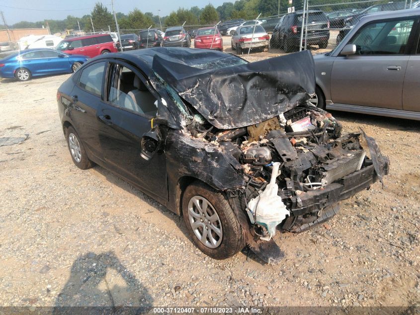 2013 HYUNDAI ACCENT GLS/GS - KMHCT4AE1DU443824