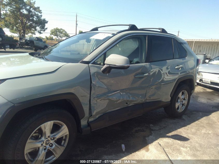 2019 TOYOTA RAV4 XLE - JTMW1RFV7KD013516