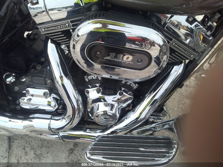2009 HARLEY-DAVIDSON FLTRSE3 - 1HD1PV8179Y955448