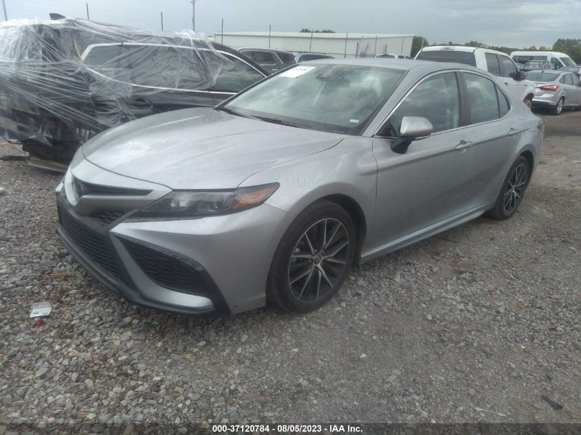 2022 TOYOTA CAMRY SE/SE NIGHT SHADE - 4T1G11AK0NU642182