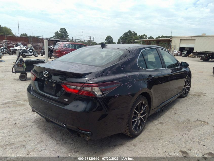 2021 TOYOTA CAMRY SE/SE NIGHT SHADE - 4T1G11AKXMU574696