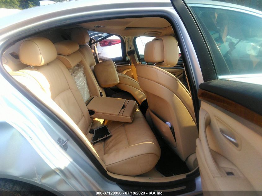 2013 BMW 528I - WBAXG5C57DD229009