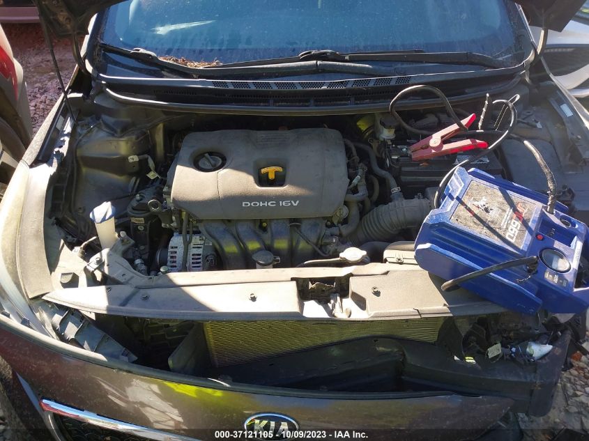 2017 KIA FORTE LX - 3KPFL4A76HE022995