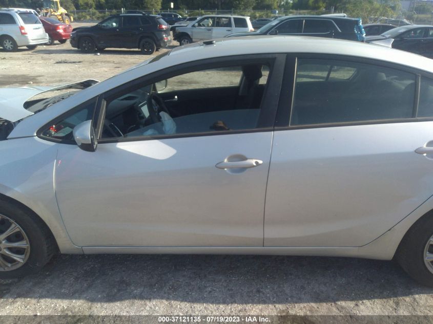 2018 KIA FORTE LX - 3KPFL4A74JE272970