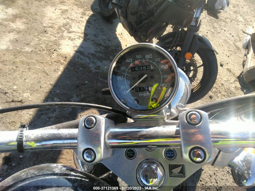 2007 HONDA VT600 C JH2PC210X7M801089