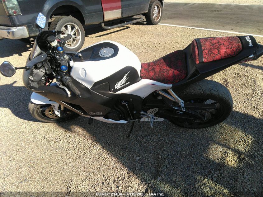 2022 HONDA CBR600 RA - JH2PC40J6NK800097