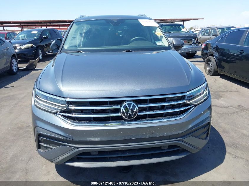 2022 VOLKSWAGEN TIGUAN SE - 3VV2B7AX6NM162339