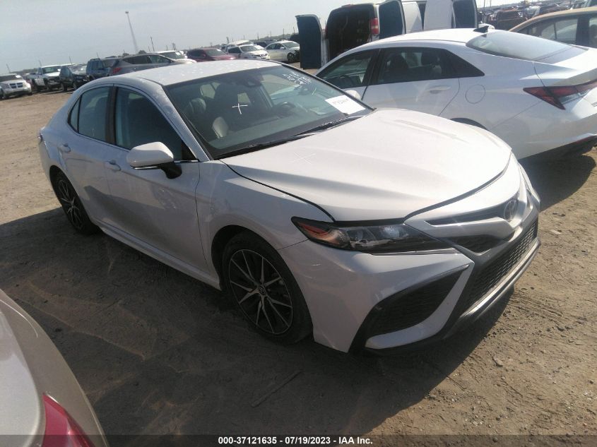 2022 TOYOTA CAMRY SE/SE NIGHT SHADE - 4T1G11AK4NU054902