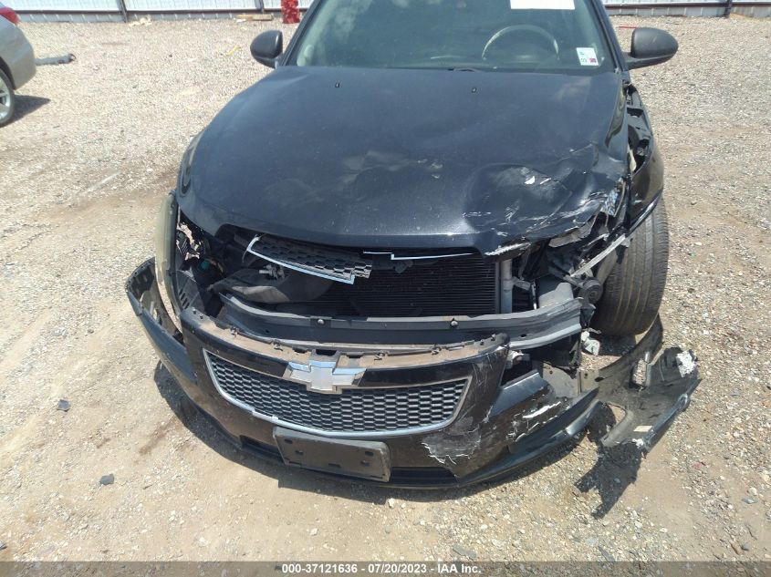 2013 CHEVROLET CRUZE LS - 1G1PA5SH8D7102020