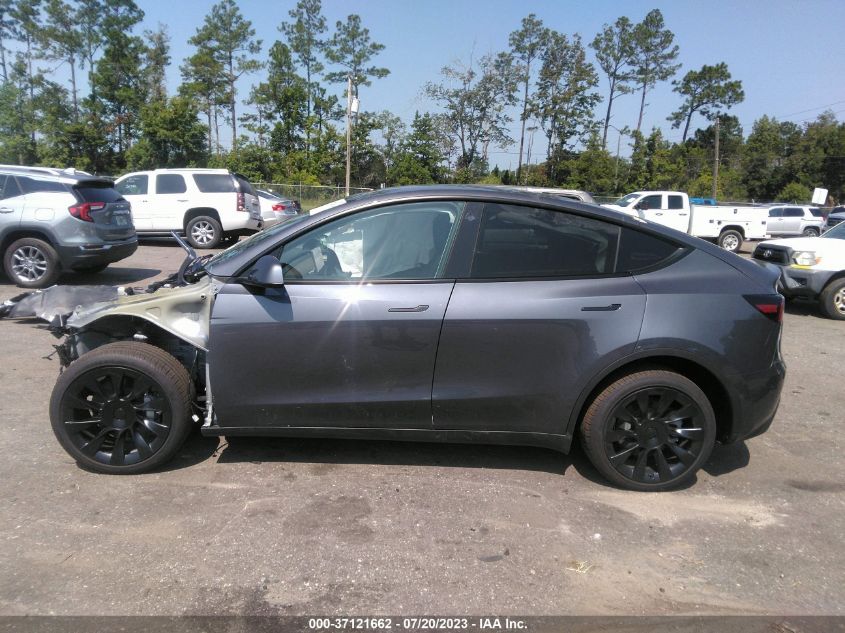 2023 TESLA MODEL Y LONG RANGE - 7SAYGDEE0PF696450