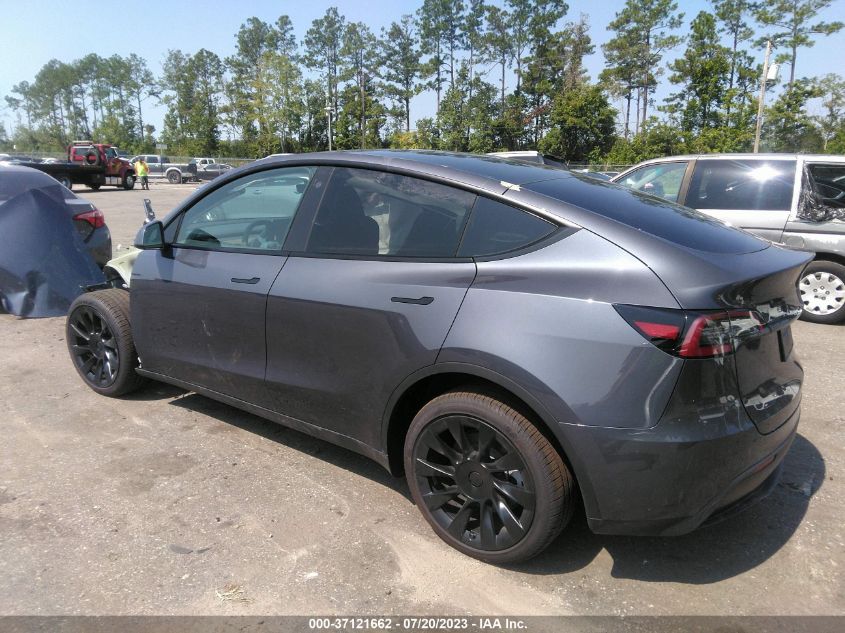 2023 TESLA MODEL Y LONG RANGE - 7SAYGDEE0PF696450