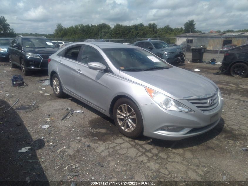 2013 HYUNDAI SONATA GLS PZEV - 5NPEB4AC8DH587248