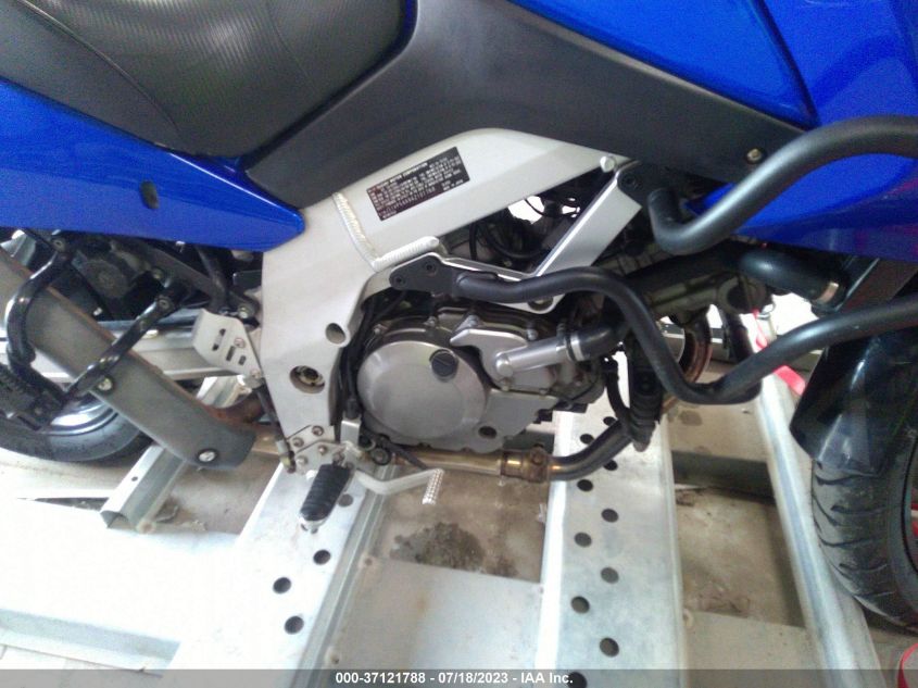 2004 SUZUKI DL650 K JS1VP54A942101768