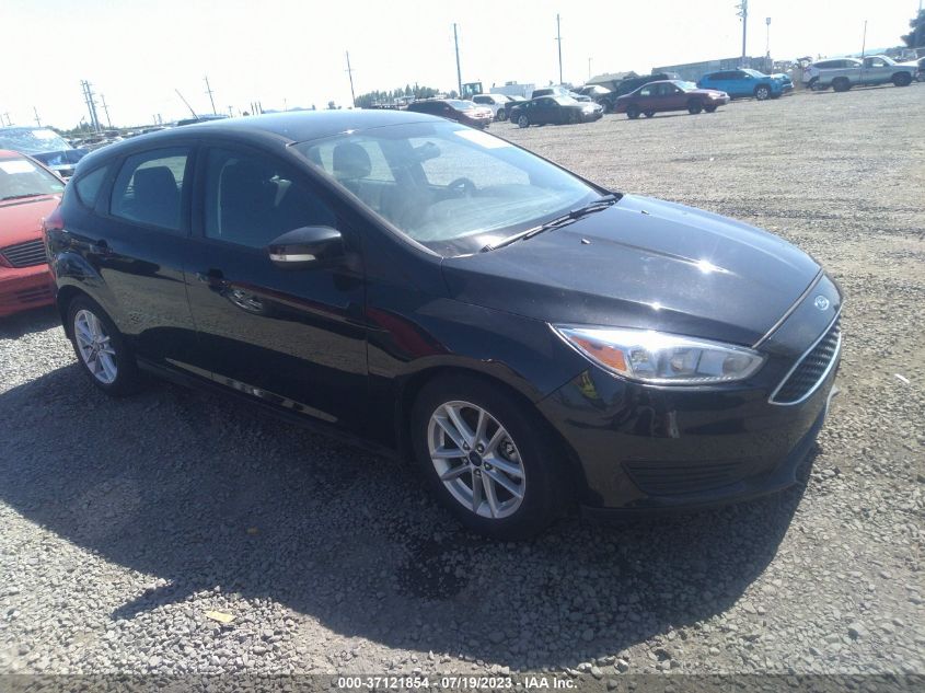 2015 FORD FOCUS SE - 1FADP3K27FL380674