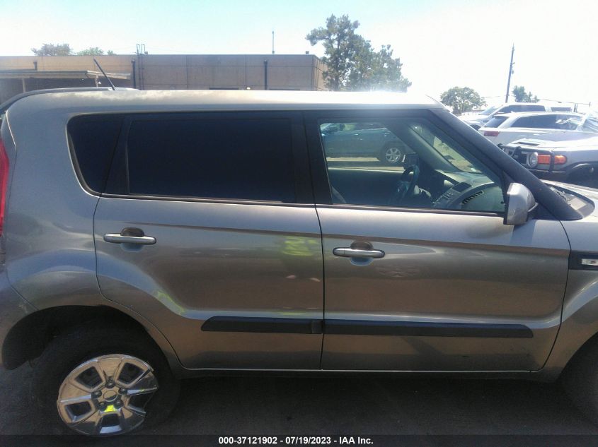 2013 KIA SOUL BASE - KNDJT2A59D7613572
