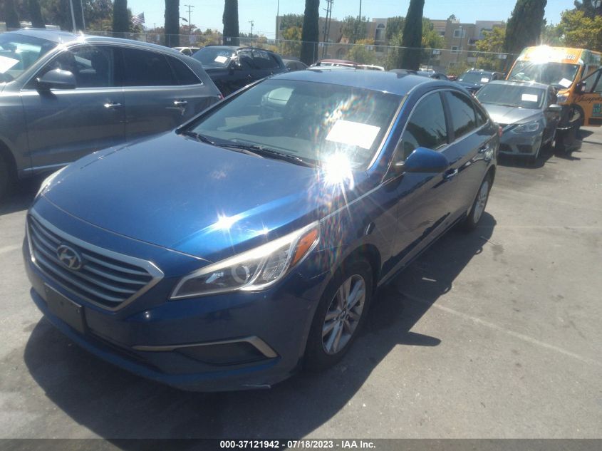 2016 HYUNDAI SONATA 2.4L SE - 5NPE24AF2GH302641