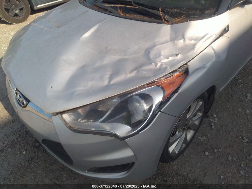 2016 HYUNDAI VELOSTER - KMHTC6AD8GU288292