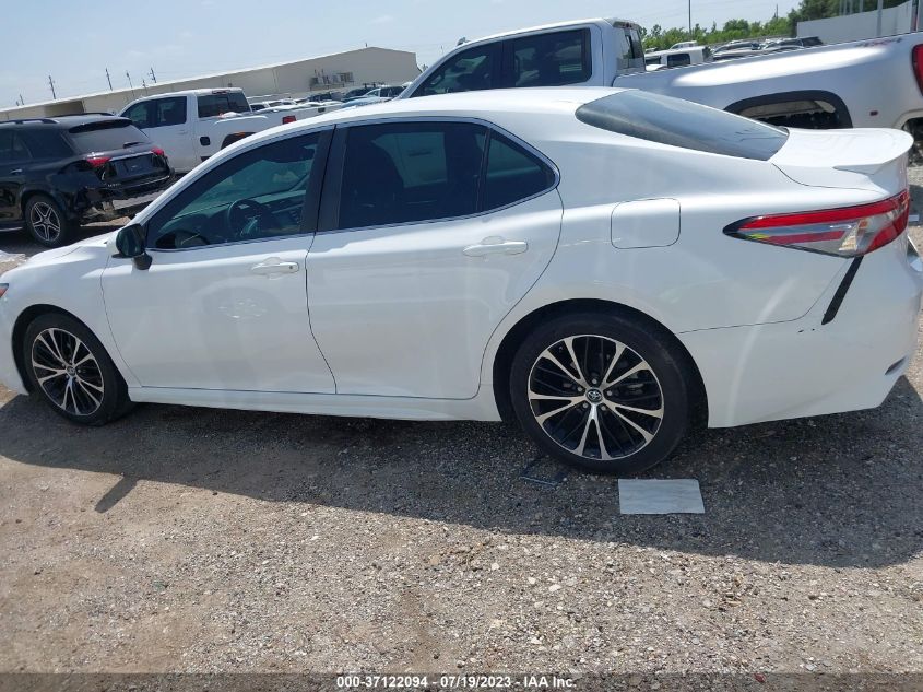 2018 TOYOTA CAMRY LE/SE/XLE/L - 4T1B11HK2JU084796