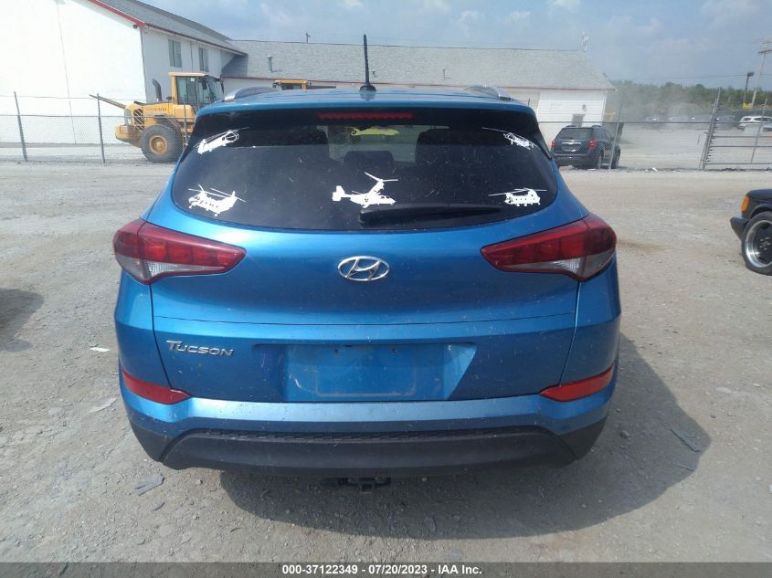 2016 HYUNDAI TUCSON LIMITED/SPORT AND ECO/SE - KM8J33A40GU120801