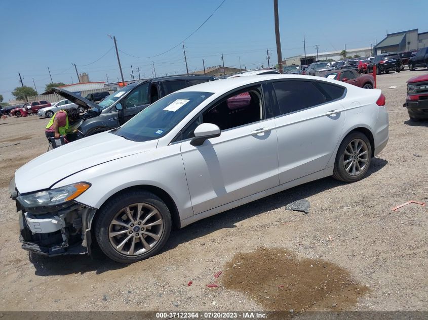 2017 FORD FUSION SE - 3FA6P0H73HR135854