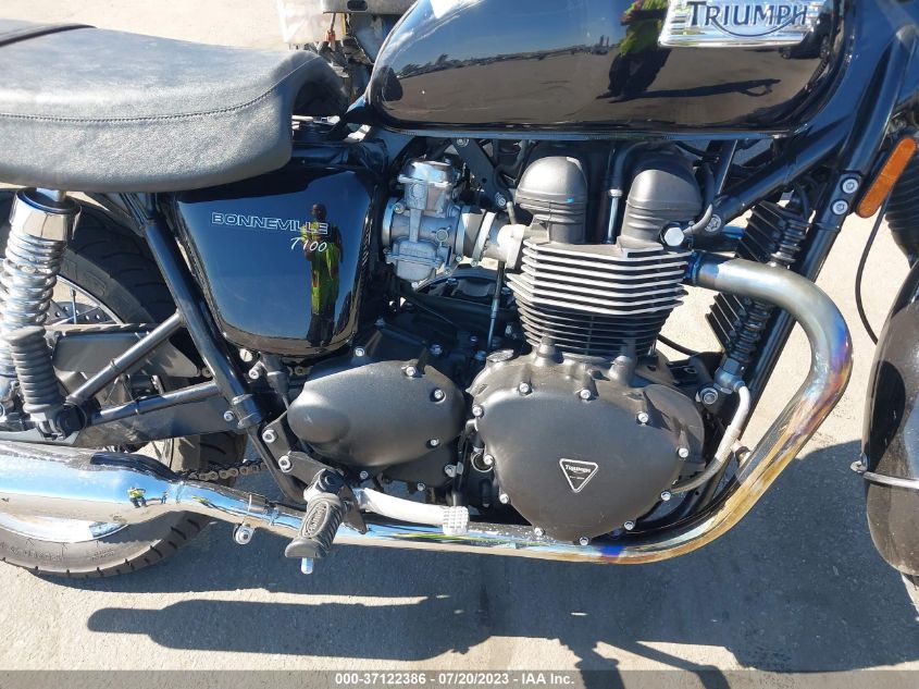 2013 TRIUMPH MOTORCYCLE BONNEVILLE T100 SMT910K11DT577863