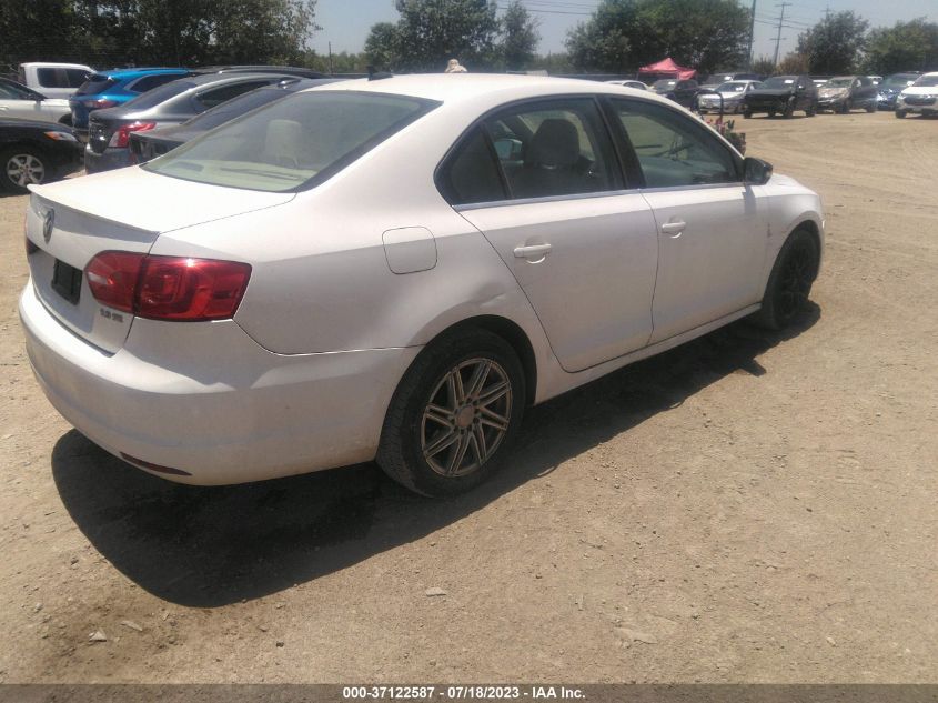 2013 VOLKSWAGEN JETTA SEDAN SE W/CONVENIENCE/SUNROOF - 3VWDX7AJ8DM374806