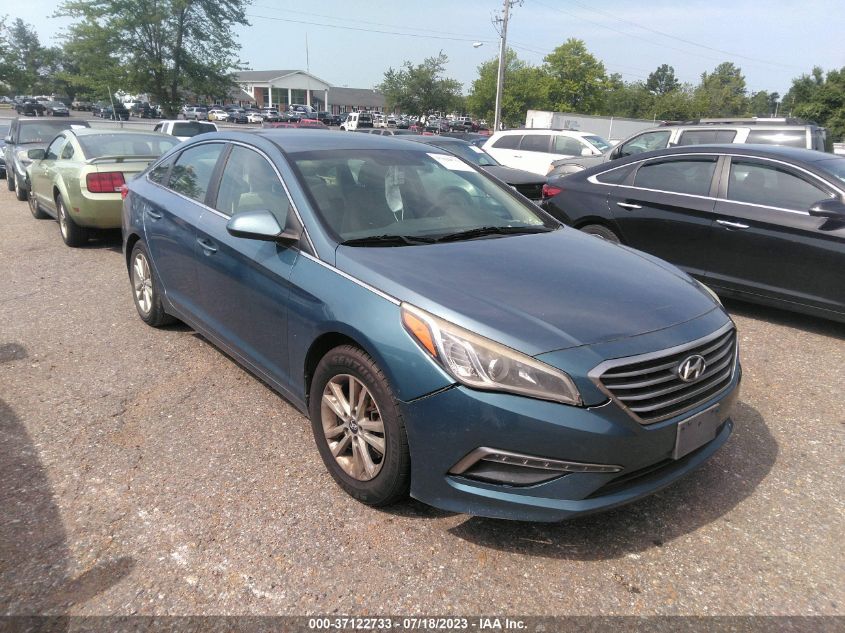 2015 HYUNDAI SONATA 2.4L SE - 5NPE24AFXFH072751