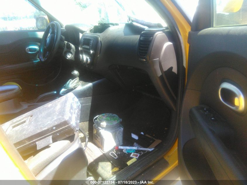 2015 KIA SOUL + - KNDJP3A54F7178571