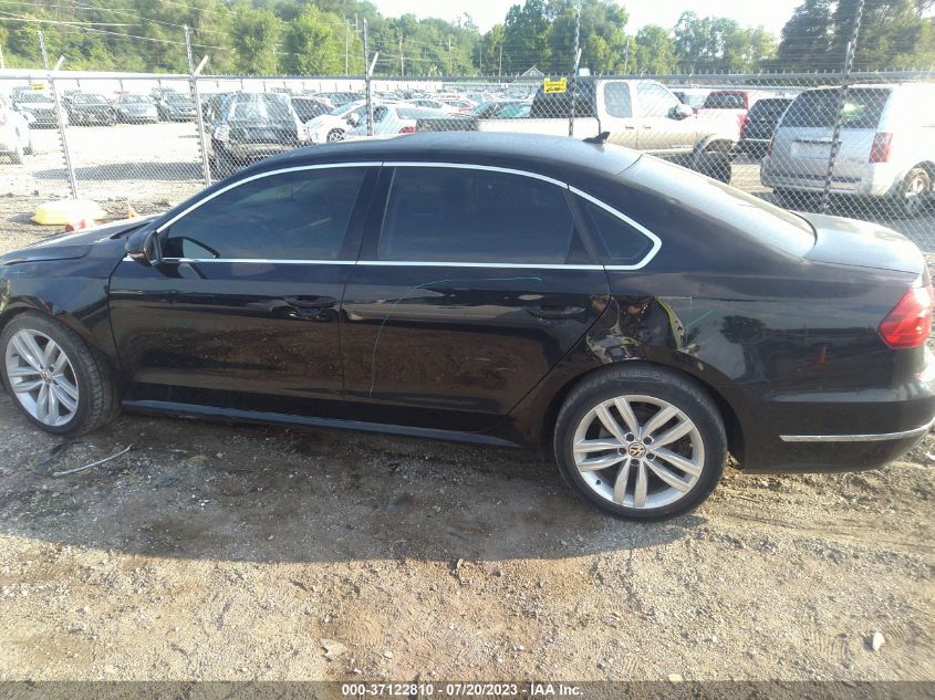 2018 VOLKSWAGEN PASSAT SE - 1VWBA7A33JC003513