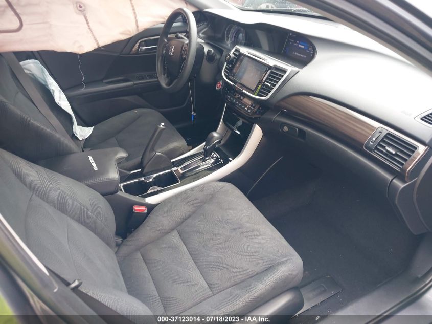 2016 HONDA ACCORD SEDAN EX - 1HGCR2F73GA233718
