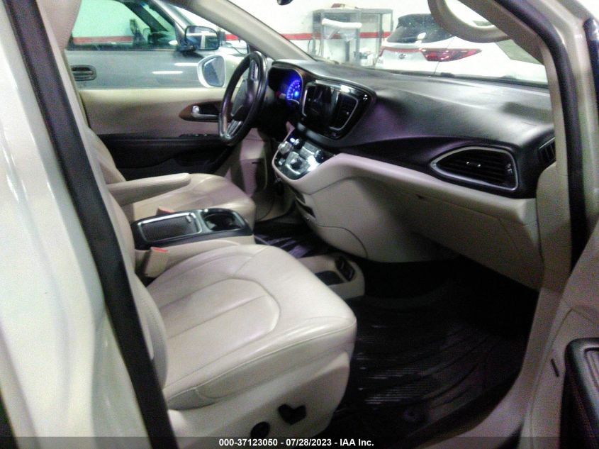 2017 CHRYSLER PACIFICA TOURING-L PLUS - 2C4RC1EG8HR614225