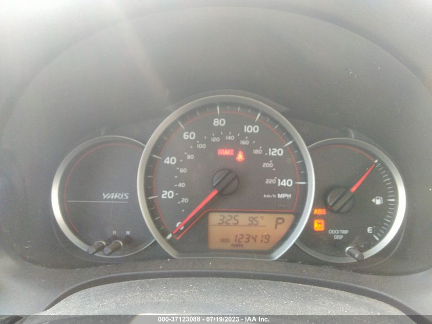 2014 TOYOTA YARIS L/SE/LE - JTDKTUD37ED573294