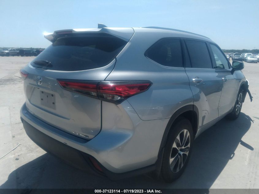 2021 TOYOTA HIGHLANDER XLE - 5TDGZRBH7MS117900