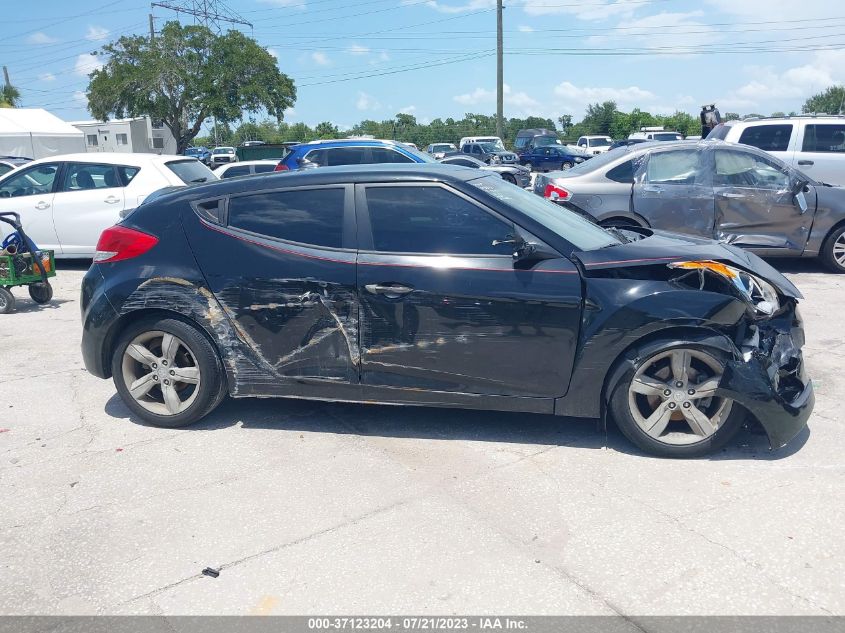 2014 HYUNDAI VELOSTER - KMHTC6AD8EU215694