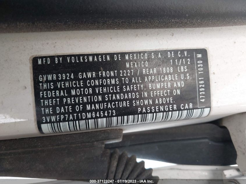 2013 VOLKSWAGEN BEETLE COUPE 2.5L ENTRY - 3VWFP7AT1DM645473