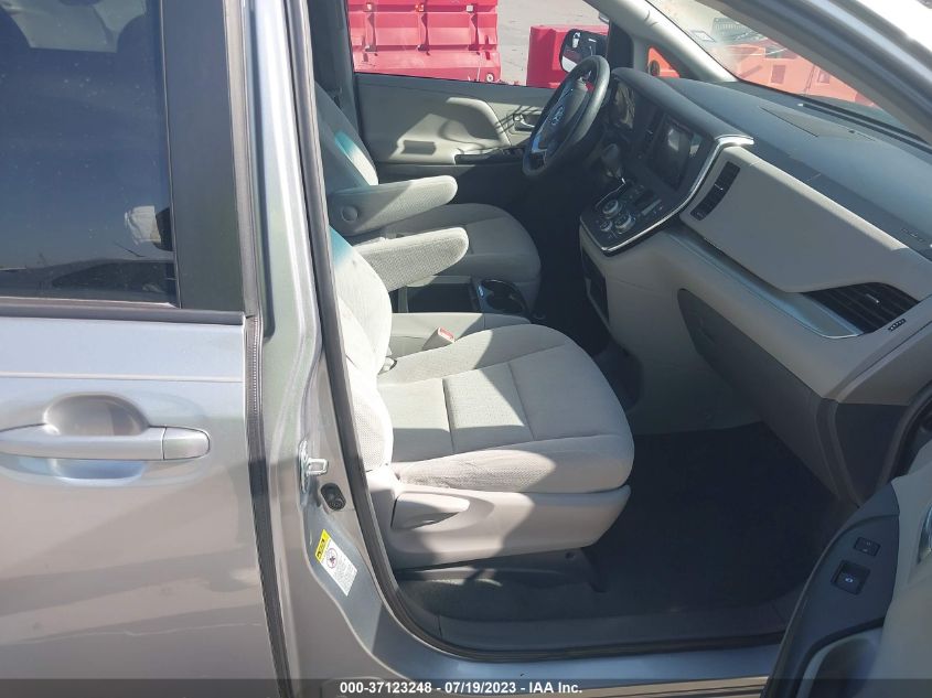 2016 TOYOTA SIENNA LE - 5TDKK3DC4GS721468
