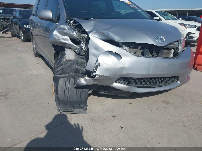 2016 TOYOTA SIENNA LE - 5TDKK3DC4GS721468