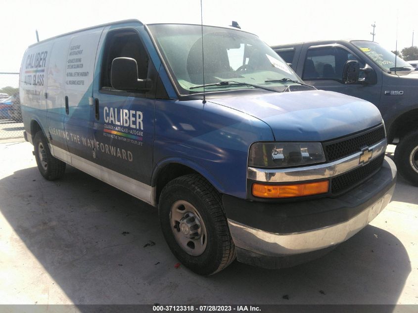 2018 CHEVROLET EXPRESS CARGO VAN - 1GCWGAFG4J1197394