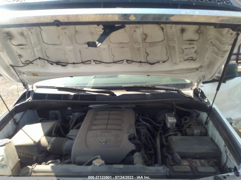 2013 TOYOTA TUNDRA 4WD TRUCK - 5TFUM5F16DX048313