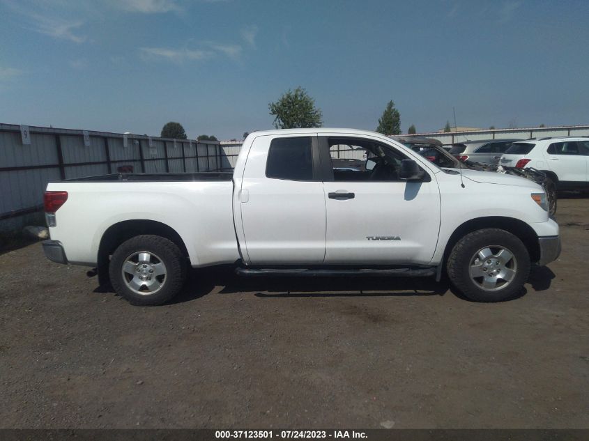 2013 TOYOTA TUNDRA 4WD TRUCK - 5TFUM5F16DX048313