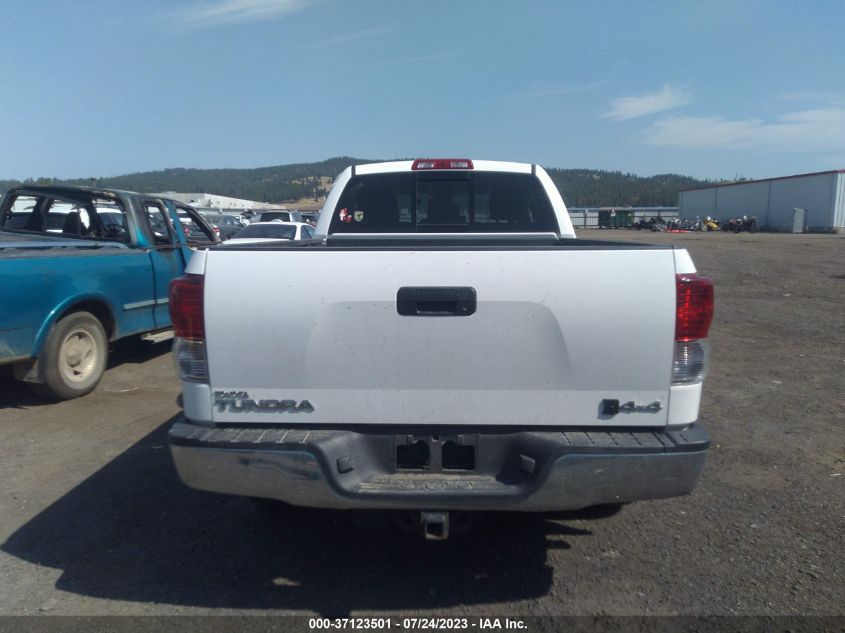 2013 TOYOTA TUNDRA 4WD TRUCK - 5TFUM5F16DX048313