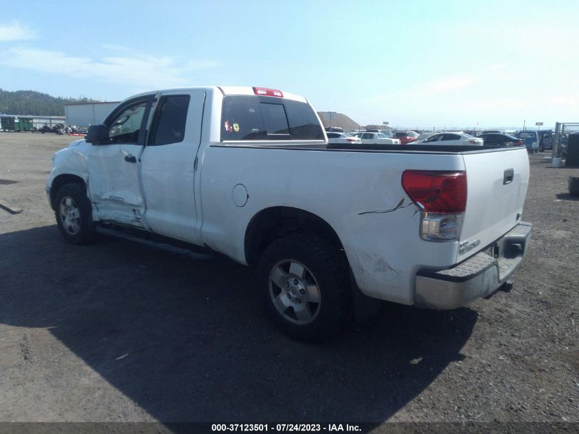 2013 TOYOTA TUNDRA 4WD TRUCK - 5TFUM5F16DX048313