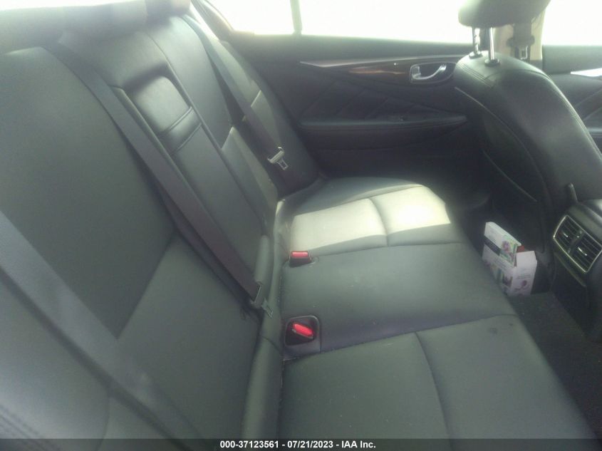 2018 INFINITI Q50 3.0T LUXE - JN1EV7AR9JM440647