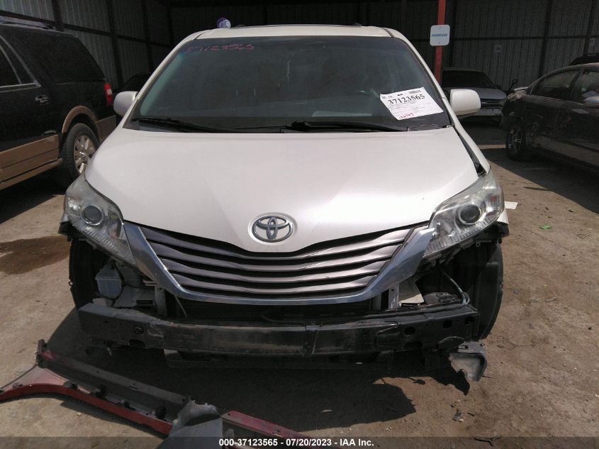 2015 TOYOTA SIENNA XLE/LIMITED - 5TDYK3DCXFS627748