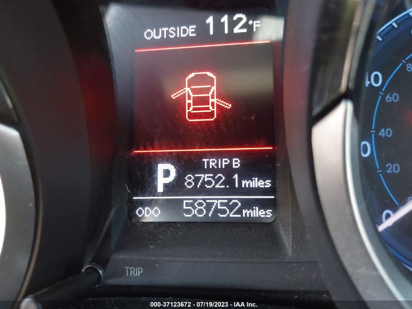 2015 TOYOTA COROLLA L/LE/S/S PLUS/LE PLUS - 5YFBURHE8FP248402