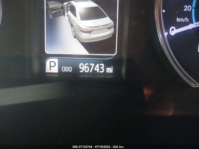 2015 TOYOTA CAMRY HYBRID LE/XLE/SE - 4T1BD1FK2FU142519