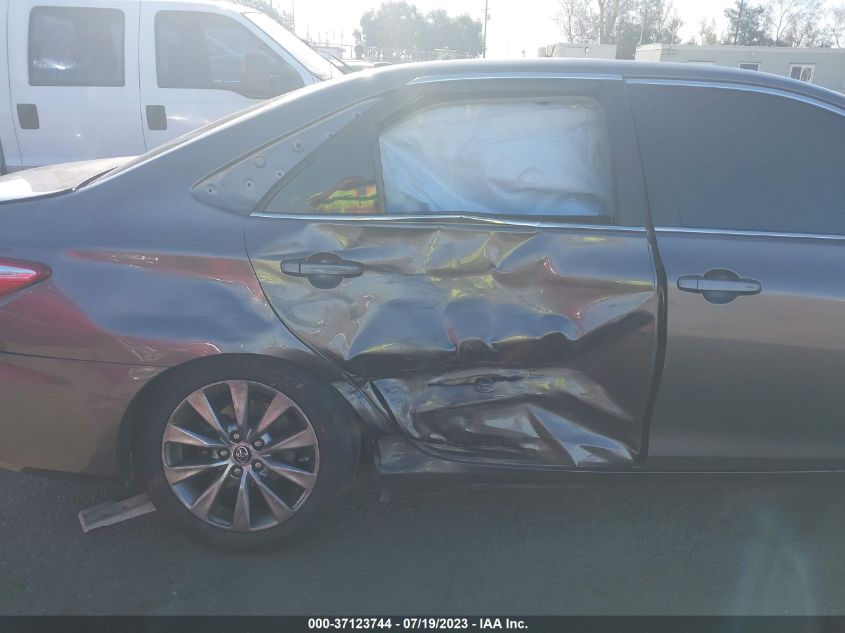 2015 TOYOTA CAMRY HYBRID LE/XLE/SE - 4T1BD1FK2FU142519