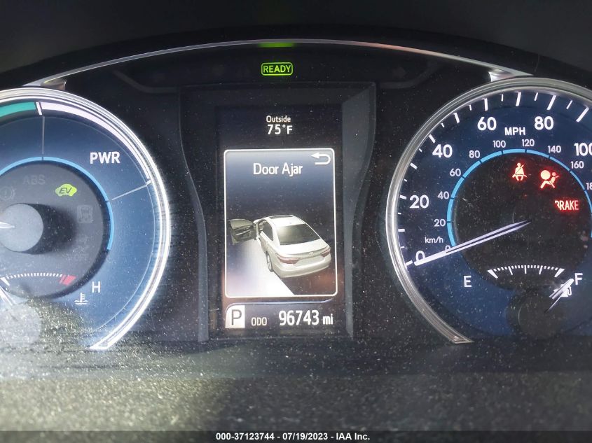 2015 TOYOTA CAMRY HYBRID LE/XLE/SE - 4T1BD1FK2FU142519