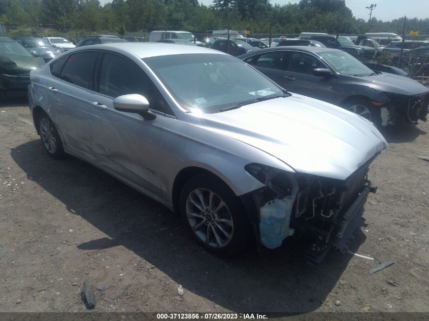 3FA6P0LUXHR323834 FORD FUSION SE HYBRID 2017