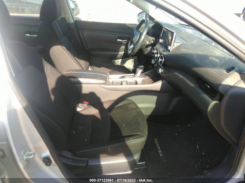 2022 NISSAN SENTRA SV - 3N1AB8CV1NY211793